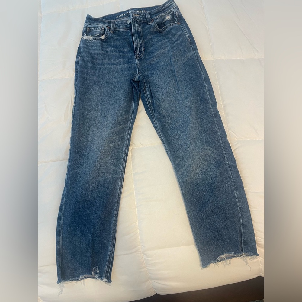 American Eagle mom jeans
